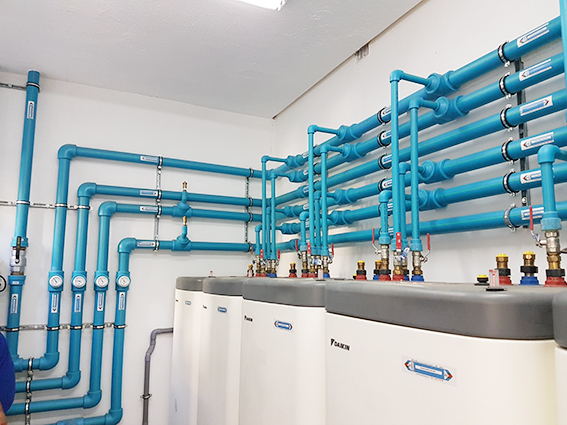 Instalacion_de_fontaneria_con_sistema_monocapa_tuberia_de_polipropileno
